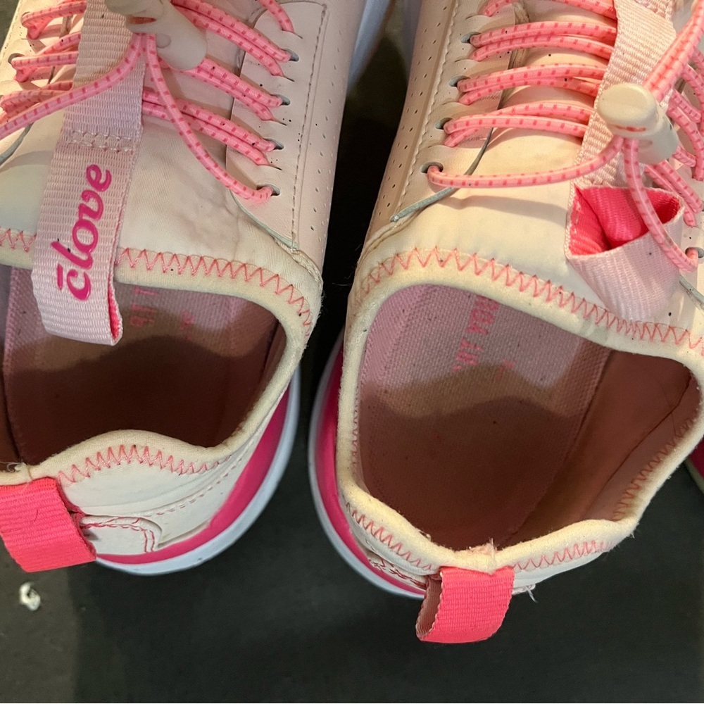 Clove Women's Sneakers - Pink White Blue Size 7.5 Lot Of 2 - Picture 11 of 12